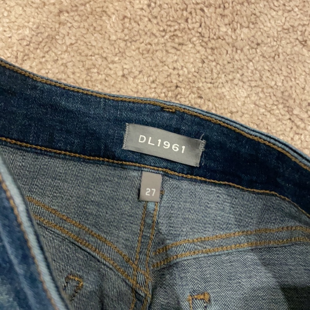 DL1961 Mara High Rise Straight Ankle Crop - Picture 3 of 5